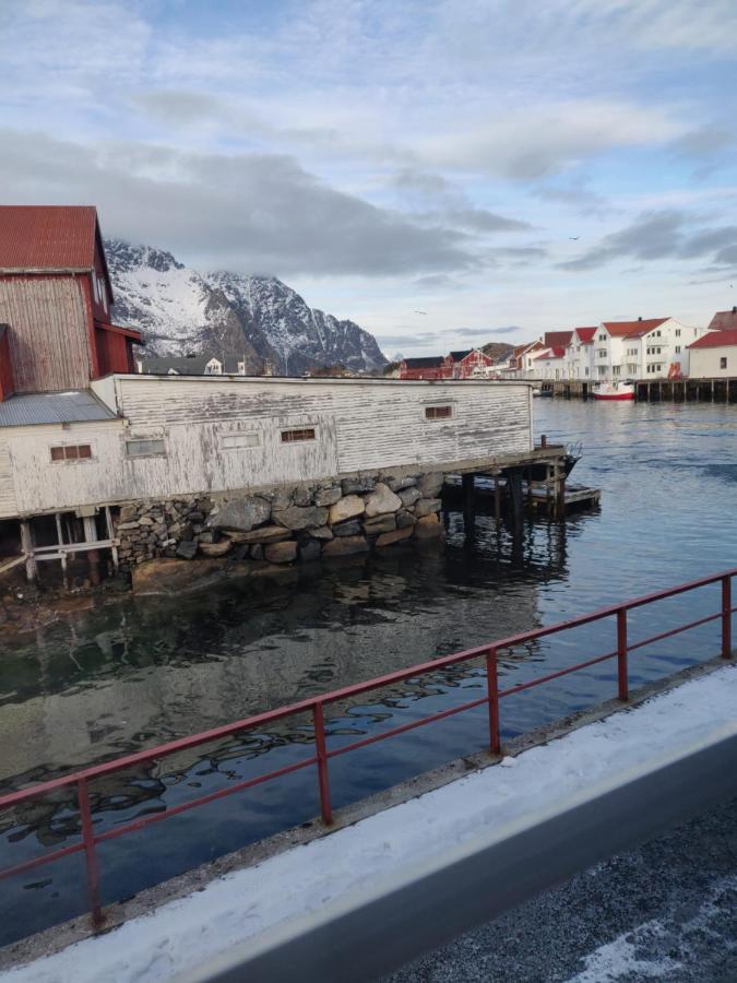 Fiskekrogen Rorbuer Henningsvær Dış mekan fotoğraf